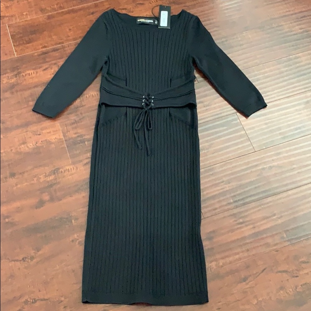 Dress - Picture 3 of 5